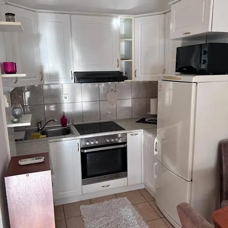 Apartman 3 شقة